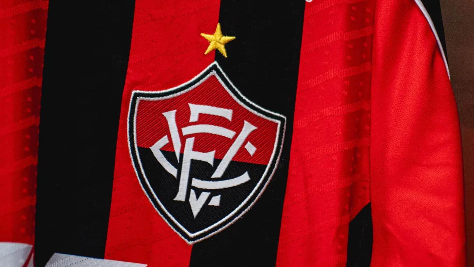Vitória é derrotado na Justiça em processo movido por ex-atleta