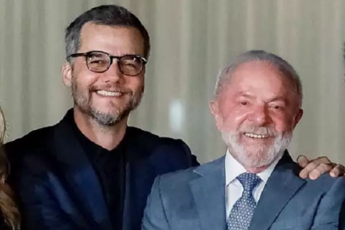 Wagner Moura apoia Lula em vídeo nas redes sociais: "Por tudo que ele significa"