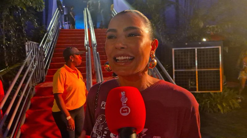 Cíntia Chagas