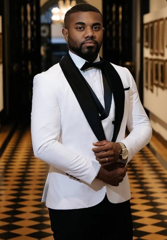 Sessão de fotos do traje de noivo de Davi Brito - Imagens: Instagram