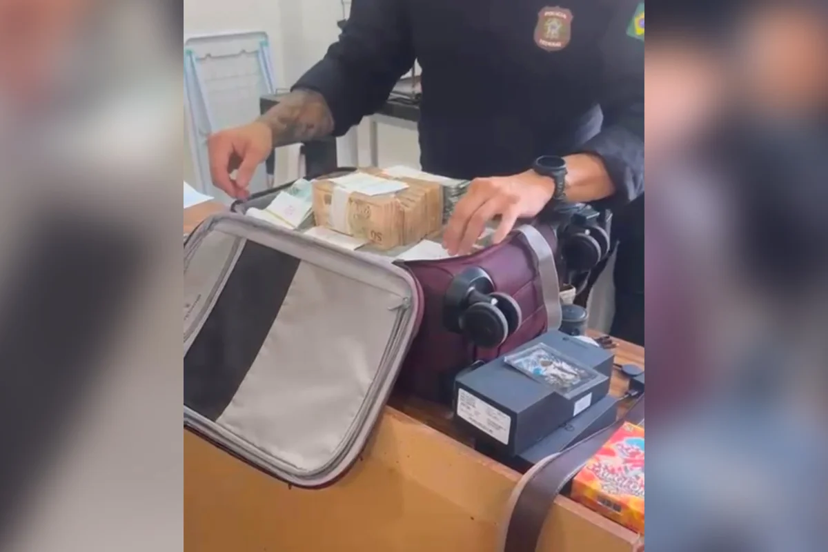 PF encontra malas com R$ 1,2 milhão em espécie em operação contra desvio de verba e 12 servidores públicos são afastados