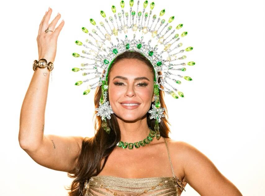 Paolla Oliveira assume posto de rainha de bateria da Imperatriz Leopoldinense