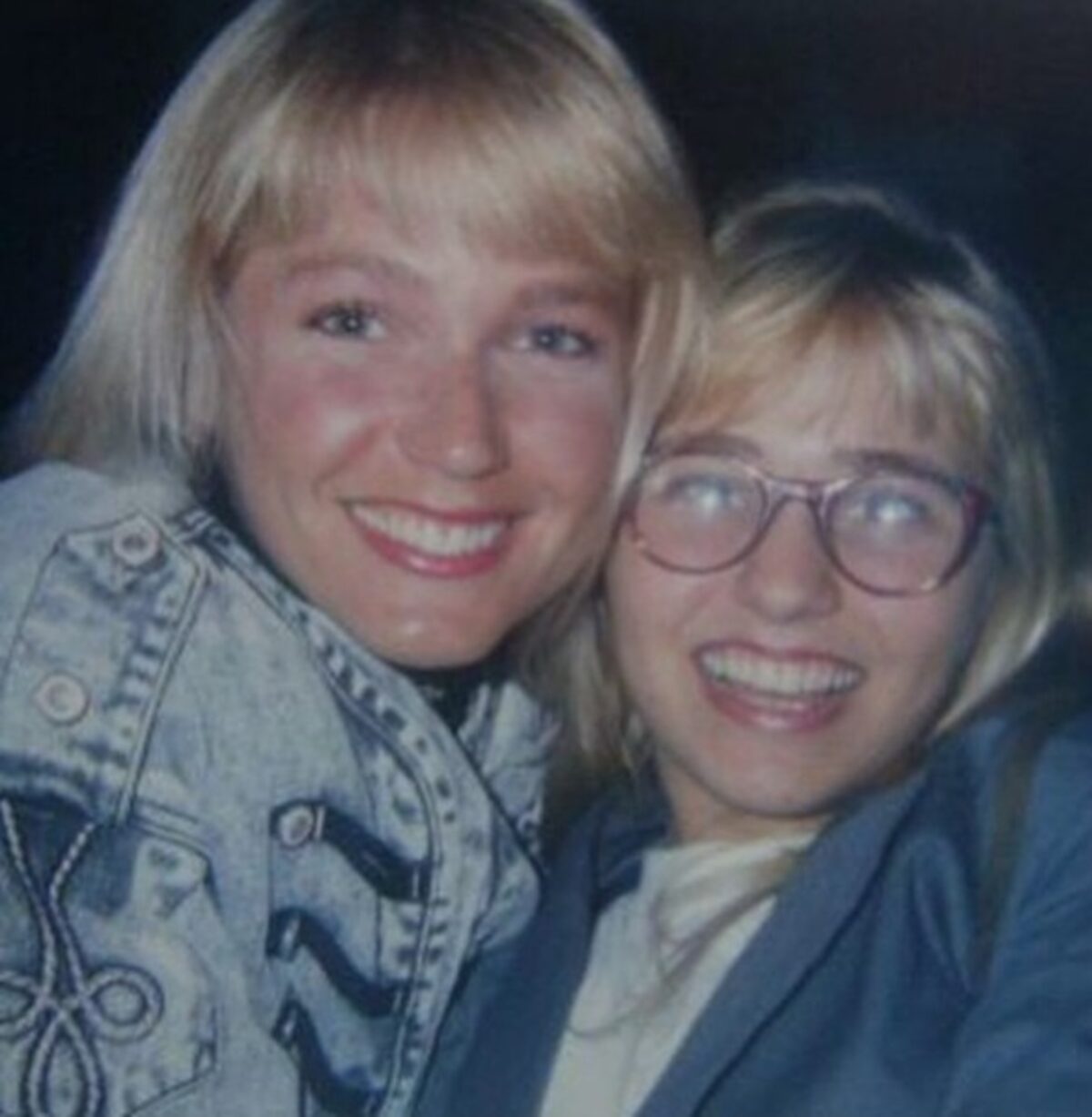 Xuxa e Sorvetão trabalharam juntas durante a época em que a ex-paquita integrava o grupo de assistentes da apresentadora — Foto: Redes Sociais