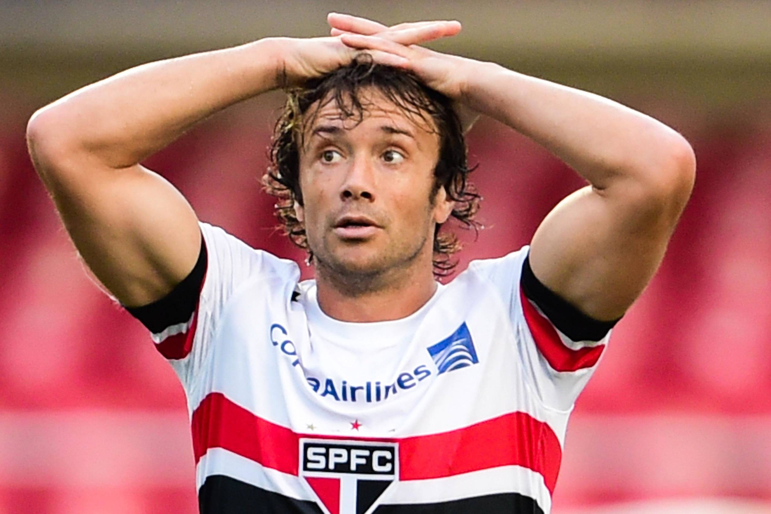 Diego Lugano na época do São Paulo