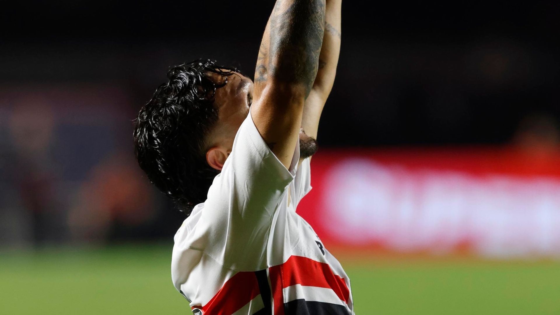 Artur contra o Vasco no último sábado (17) - Foto: Rubens Chiri / São Paulo FC