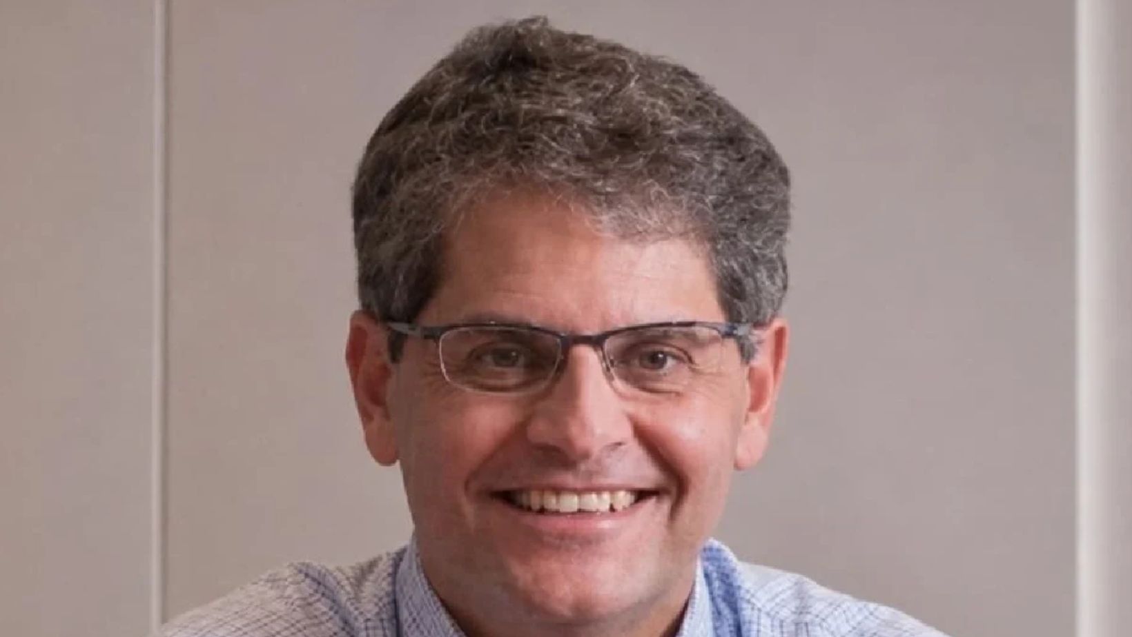 Globo escolhe nome de peso para assumir função após saída de diretor-geral por conversas com Vorcaro