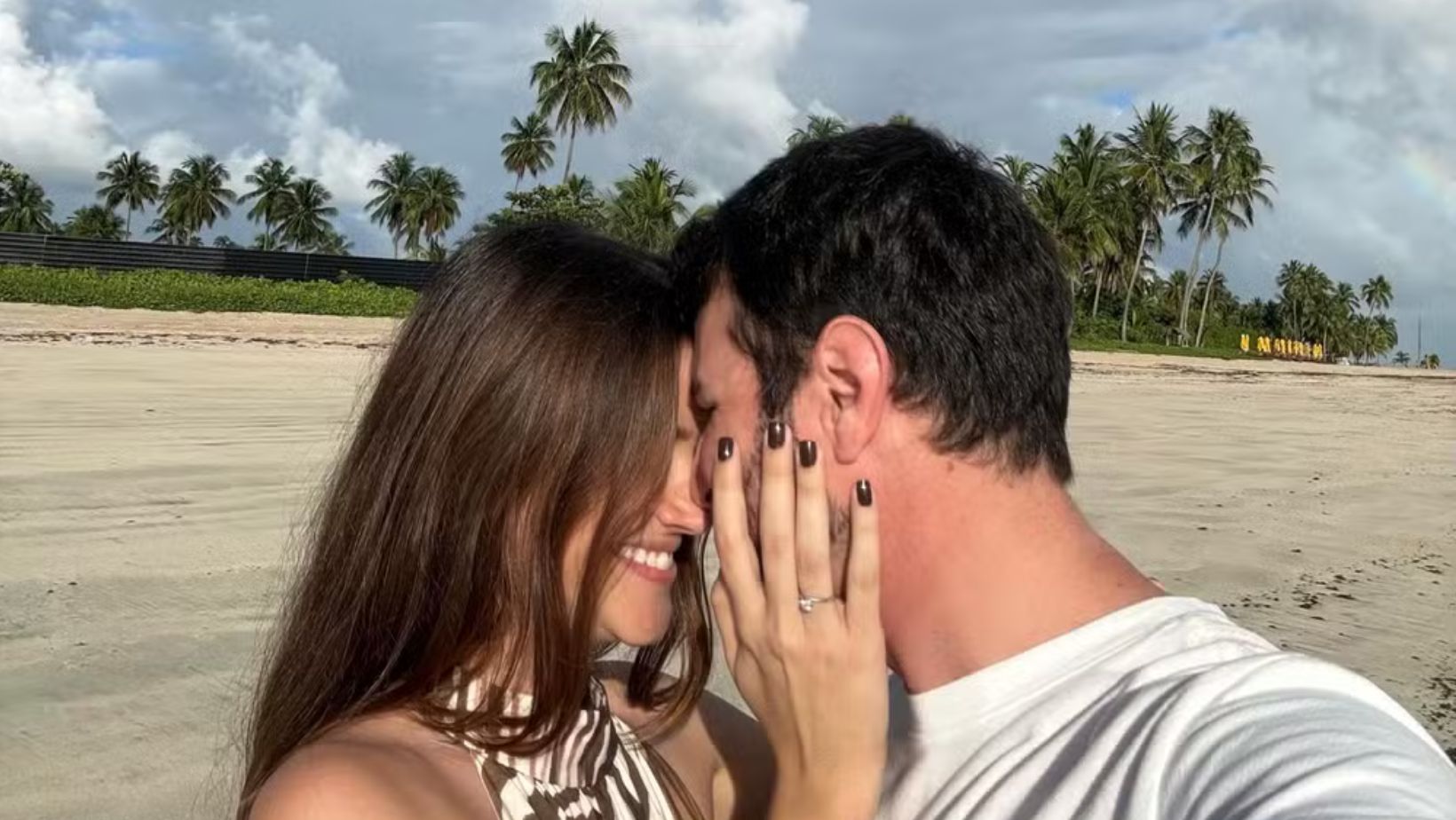 Juliana Paiva se casa com Danilo Partezani em cerimônia intimista. Foto: Redes sociais
