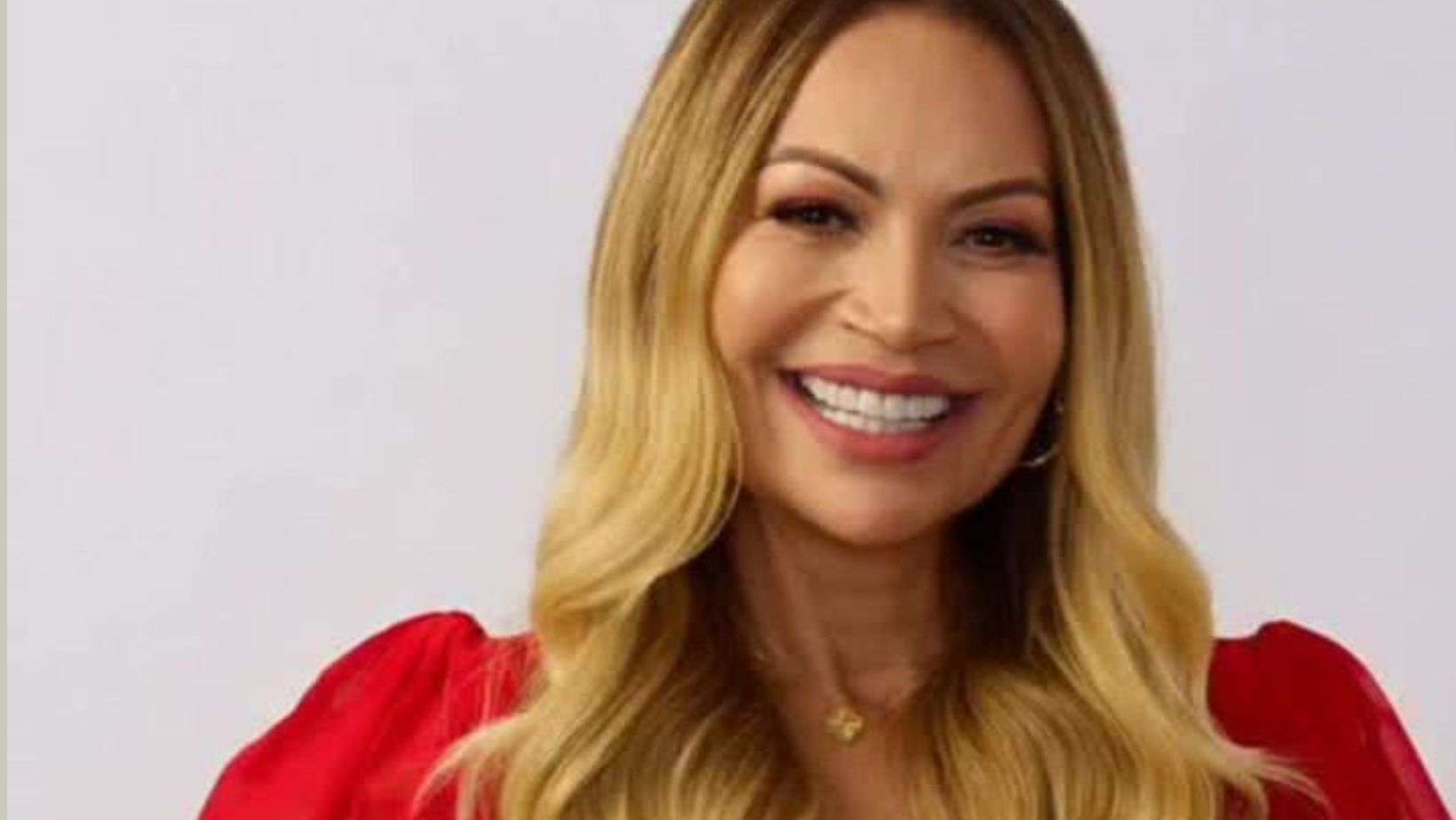 Solange Almeida revela desconforto na relação sexual e expõe situação delicada de saúde