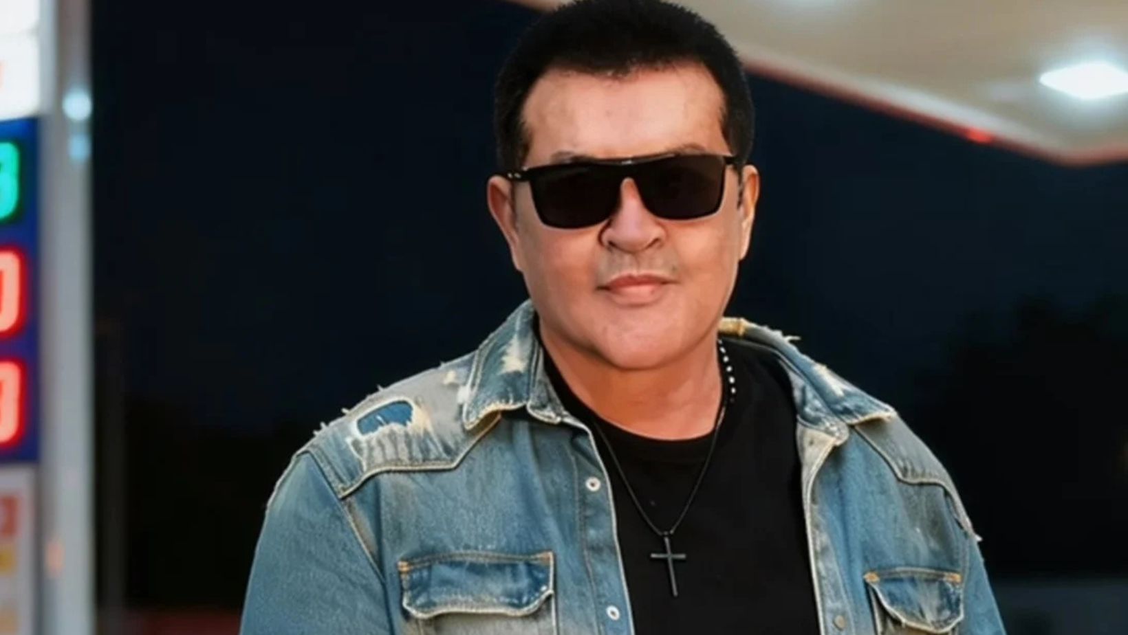 Beto Barbosa assusta fãs ao aparecer com rosto inchado e cheio de hematomas. Foto: Redes sociais