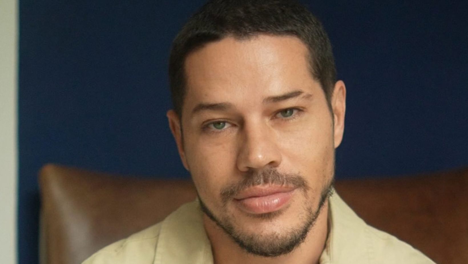 José Loreto compartilha bastidores de cena quente com atriz e detalhe chama atenção. Foto: Redes sociais