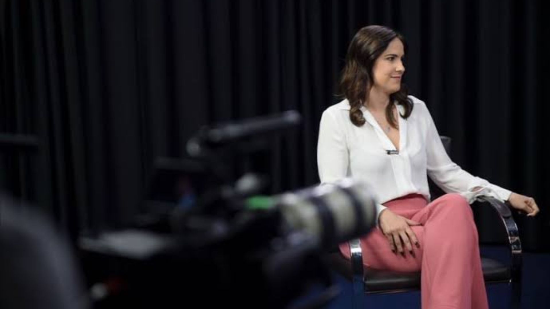 Jornalista Clarissa Oliveira pela CNN - Foto: Reprodução / Redes Sociais / Instagram