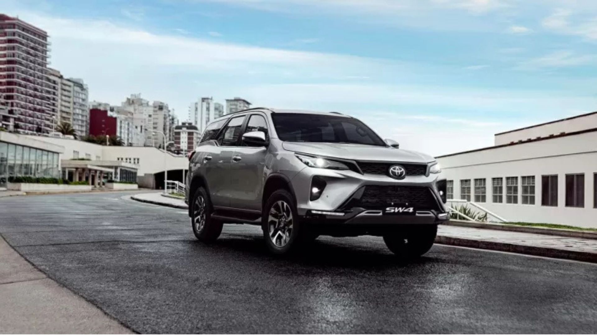 Toyota Hilux SW4 SRX Platinum - Divulgação/Toyota