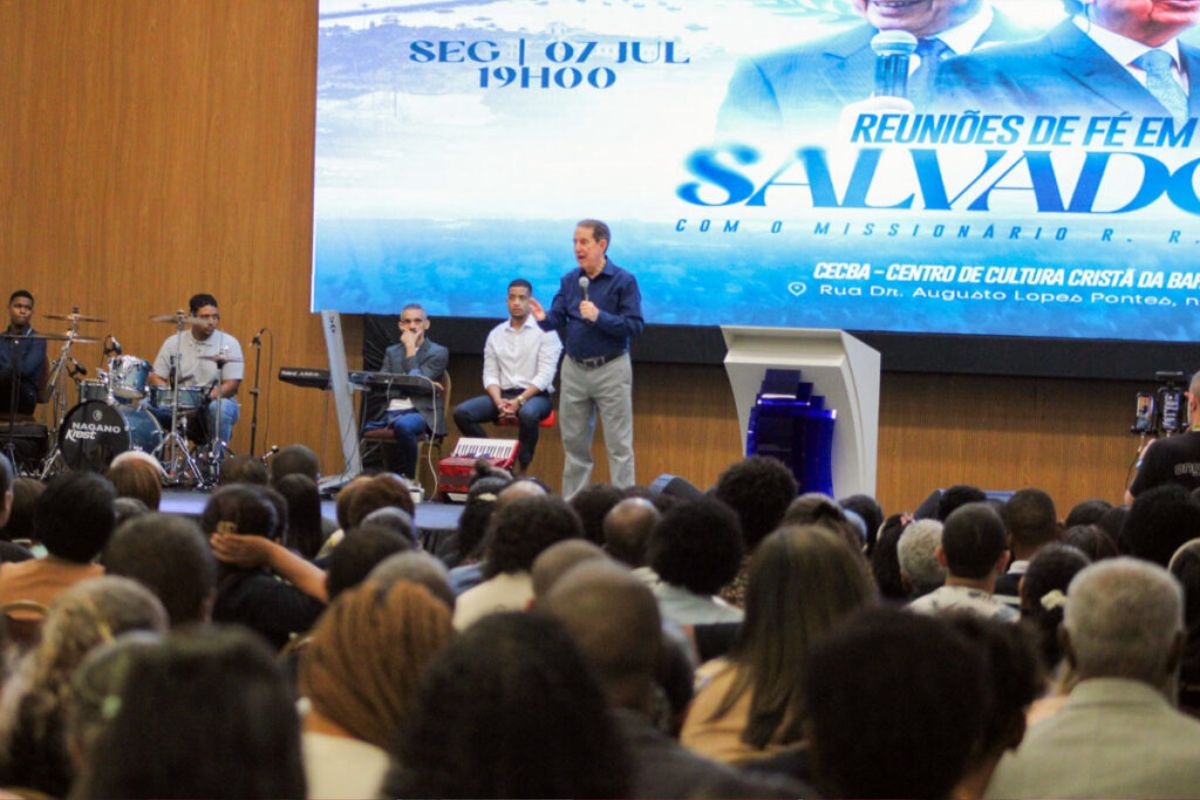 Onda Bolsonarista impõe derrota a igrejas evangélicas e seus representantes políticos