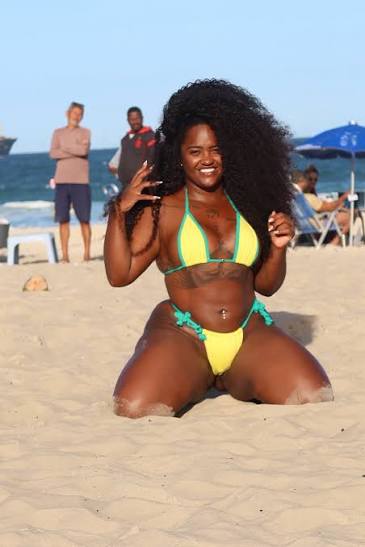 Yonná Galvão - top10 conteúdo adulto da Bahia
