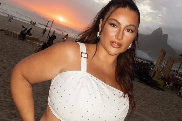 Letticia Munniz apontada como novo amor da cantora baiana Ju Moraes