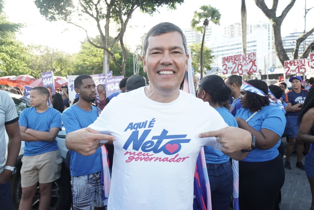 Claudio Tinoco participou da caminhada de ACM Neto, no Campo Grande, em Salvador. (Foto: Devid Santana / BNews)