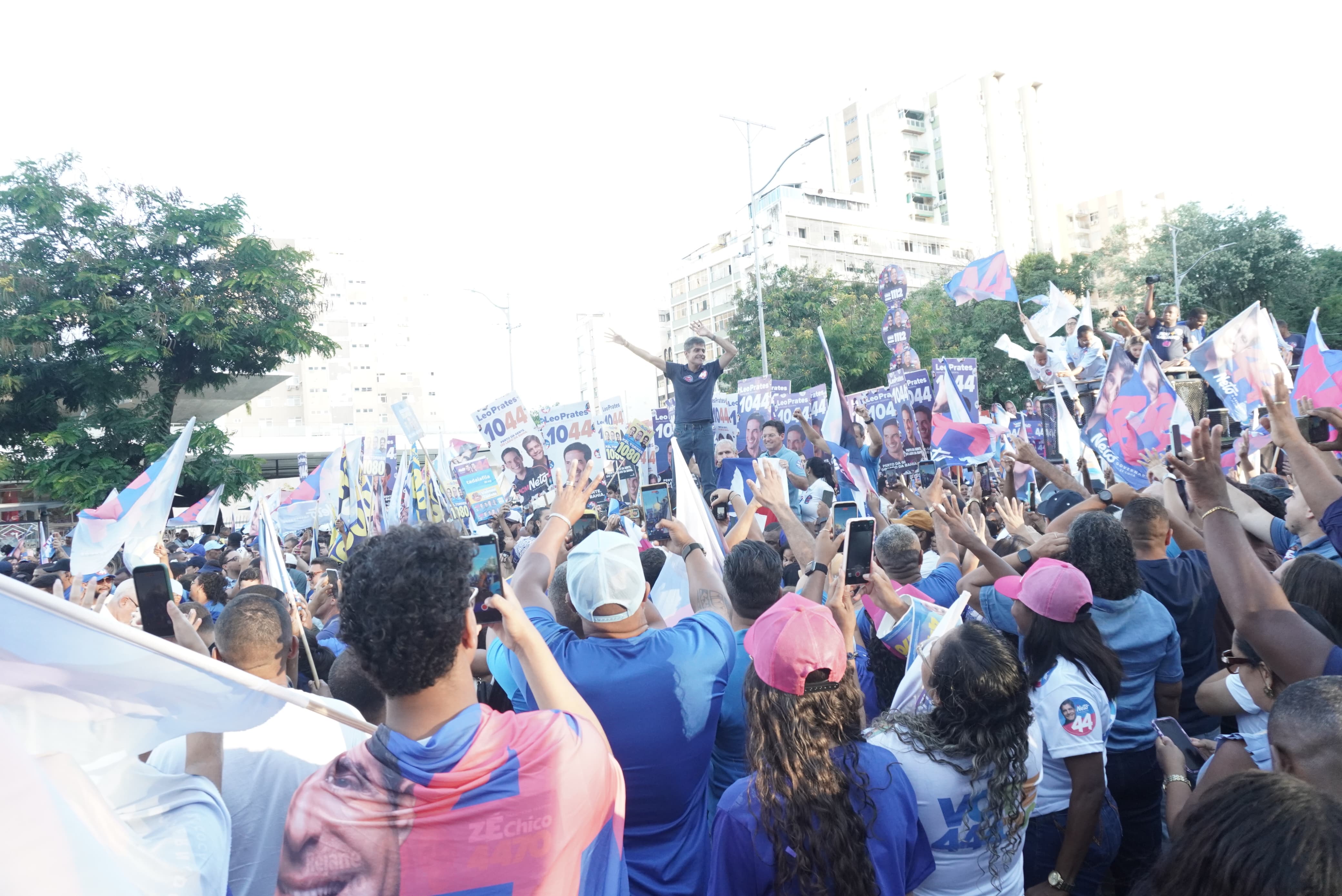 ACM Neto encerra campanha com caminhada no Campo Grande. (Foto: Devid Santana / BNews)