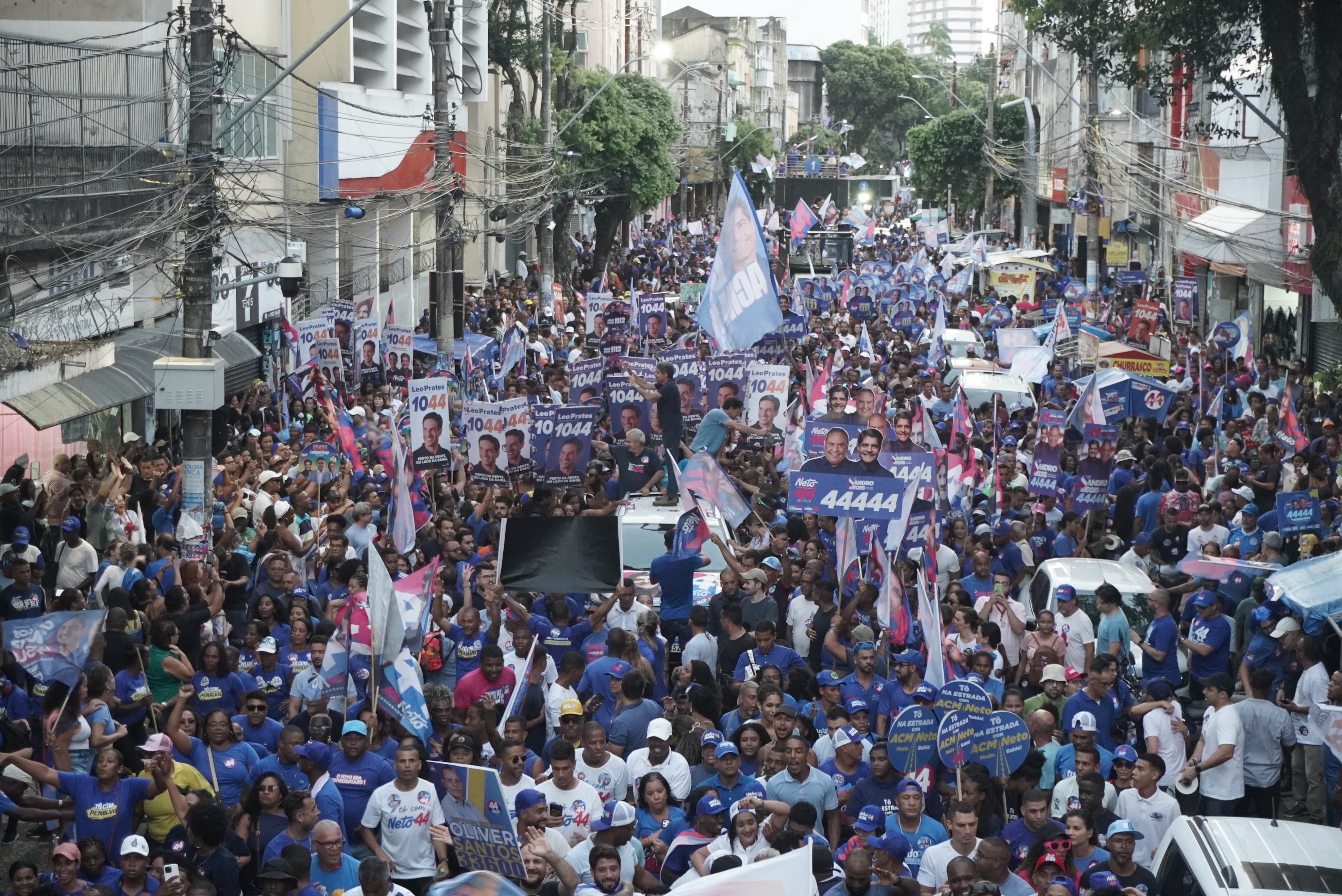 ACM Neto encerra campanha com caminhada no Campo Grande. (Foto: Devid Santana / BNews)
