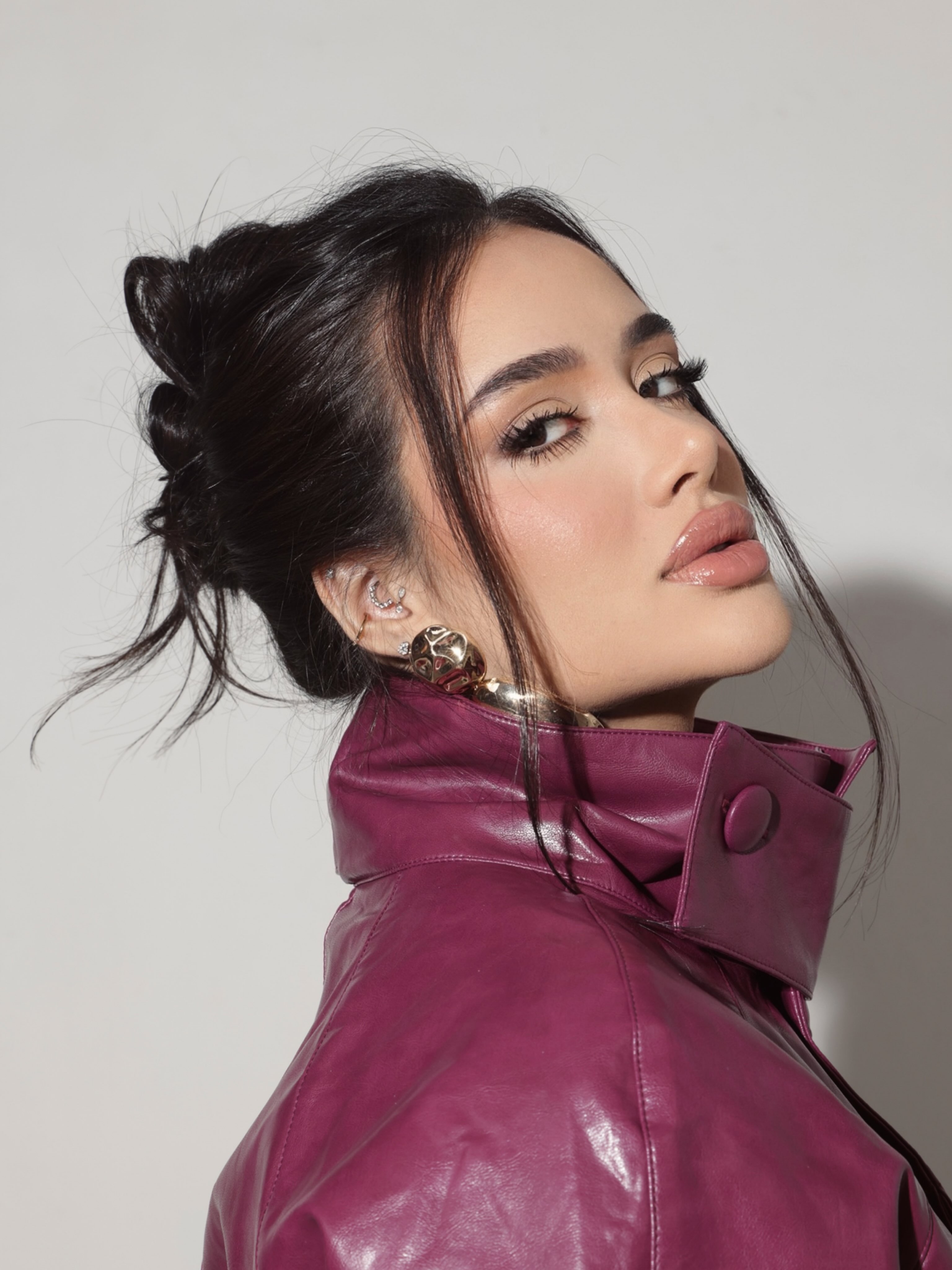 A ex-BBB Jordana Morais afirmou ser crítica ao PT, mas negou ser bolsonarista — Foto: Reprodução/Instagram