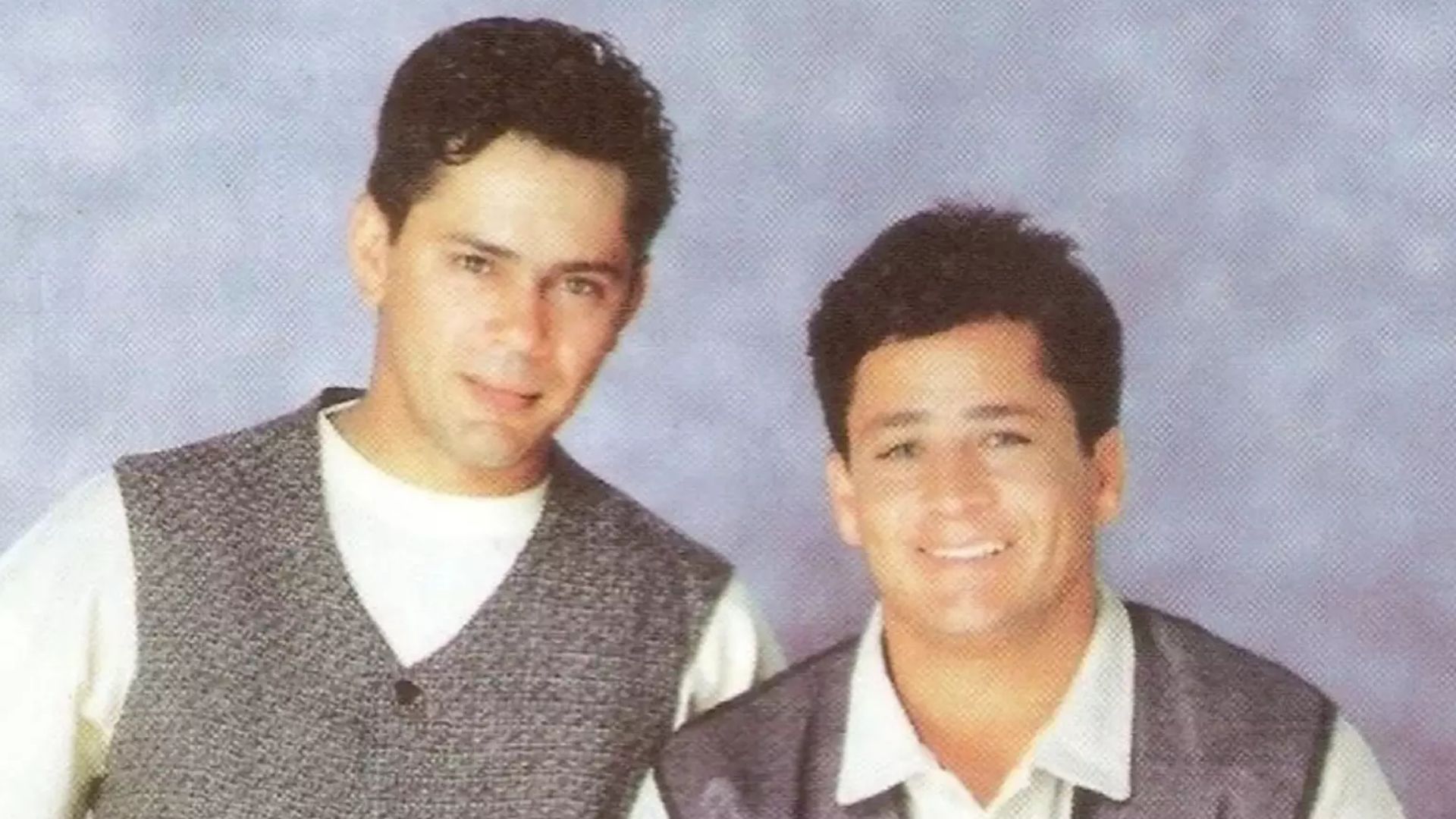 Leandro e Leonardo fizeram história na música sertaneja e ganharão uma cinebiografia — Foto: Reprodução/Instagram