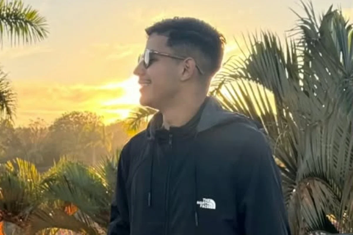 Filho de líder do PT morre aos 18 anos