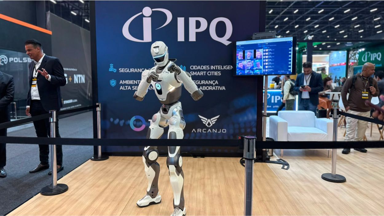 robô humanoide