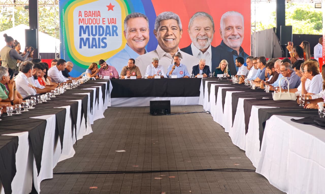 Rui Costa se reuniu com caciques petistas nesta terça-feira (13) (Foto: Ailton Fernandes / Divulgação)