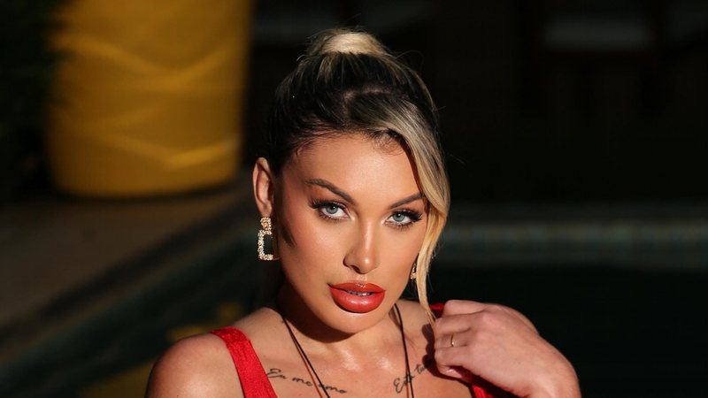 Ex-evangélica Andressa Urach surpreende e declara apoio a candidato à Presidência. Foto: Redes sociais 
