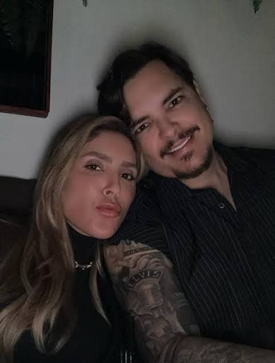 Marido de Manu Bahtidão se emociona em desabafo sobre separação, mas ex de Anderson comemora