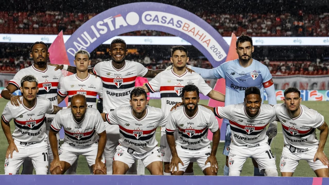 Gigante brasileiro pode perder pontos no Brasileirão por transferban da Fifa