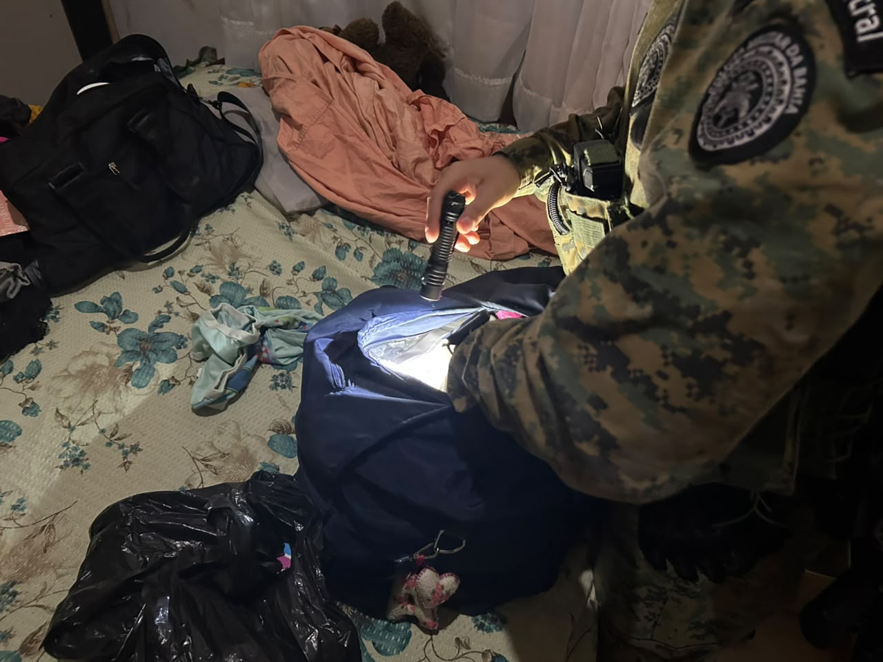 Operação foi deflagrada nas primeiras horas da manhã desta quinta-feira (8)