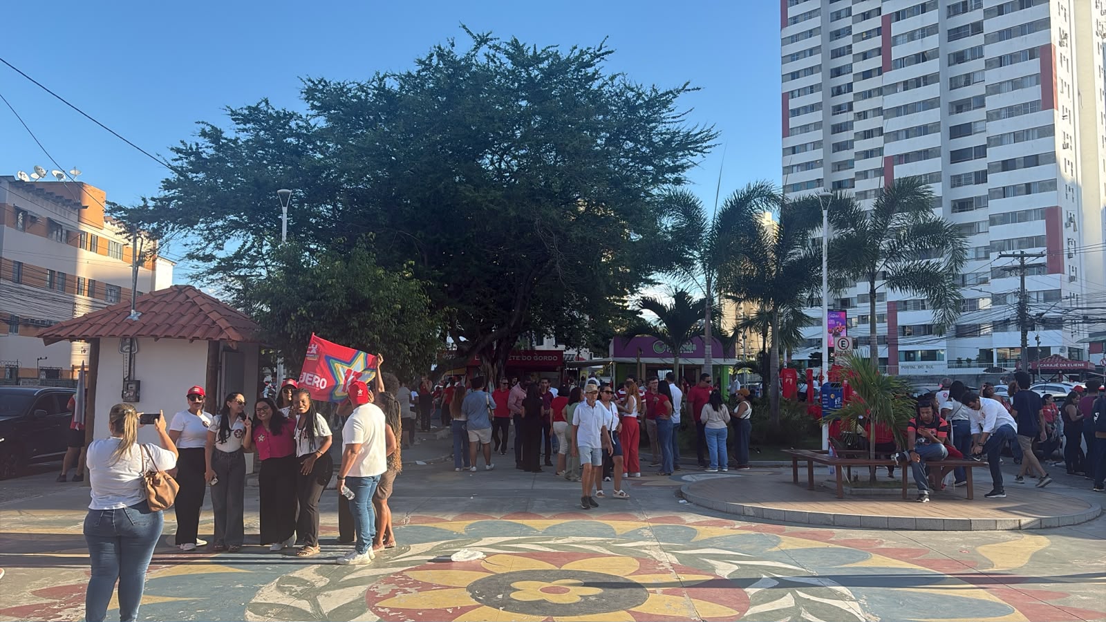 Manifestação do PT defende Lula em Salvador. (Foto: Carolina Papa / BNews)