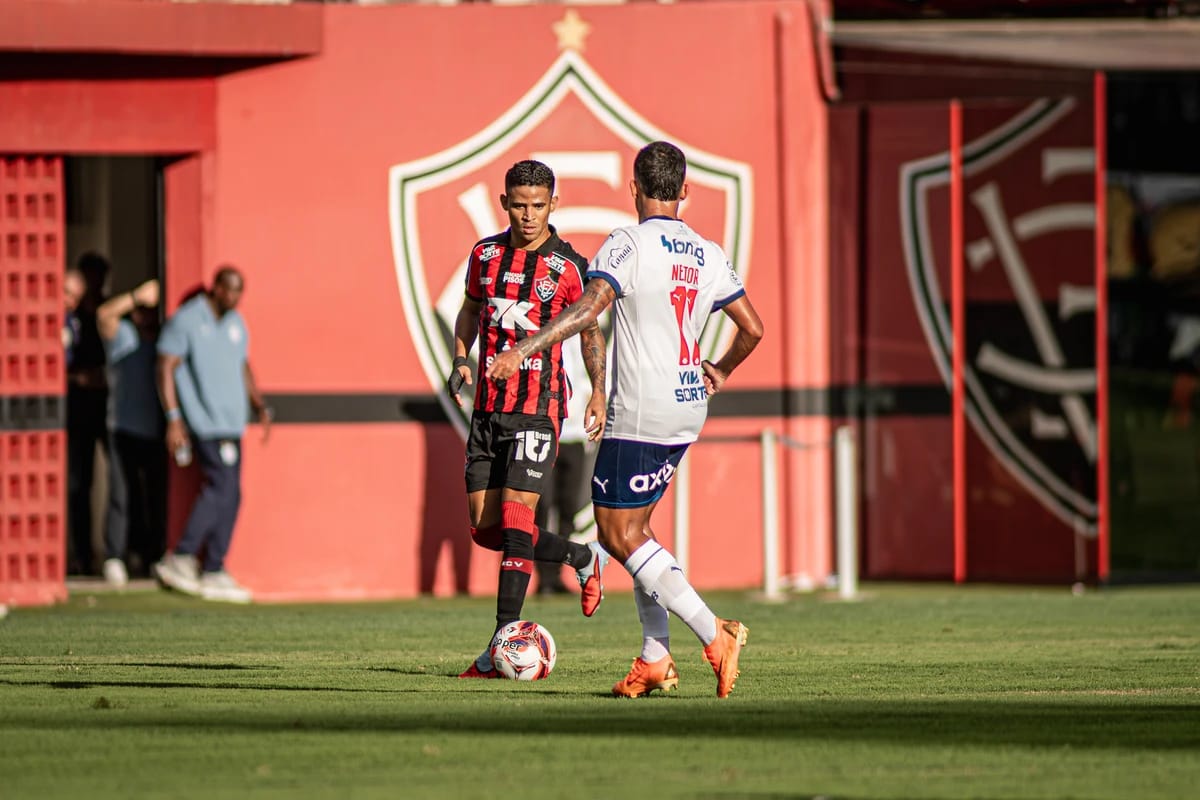 Confira as chances de título, Libertadores e risco de Z4 da dupla Ba-Vi após a 30ª rodada