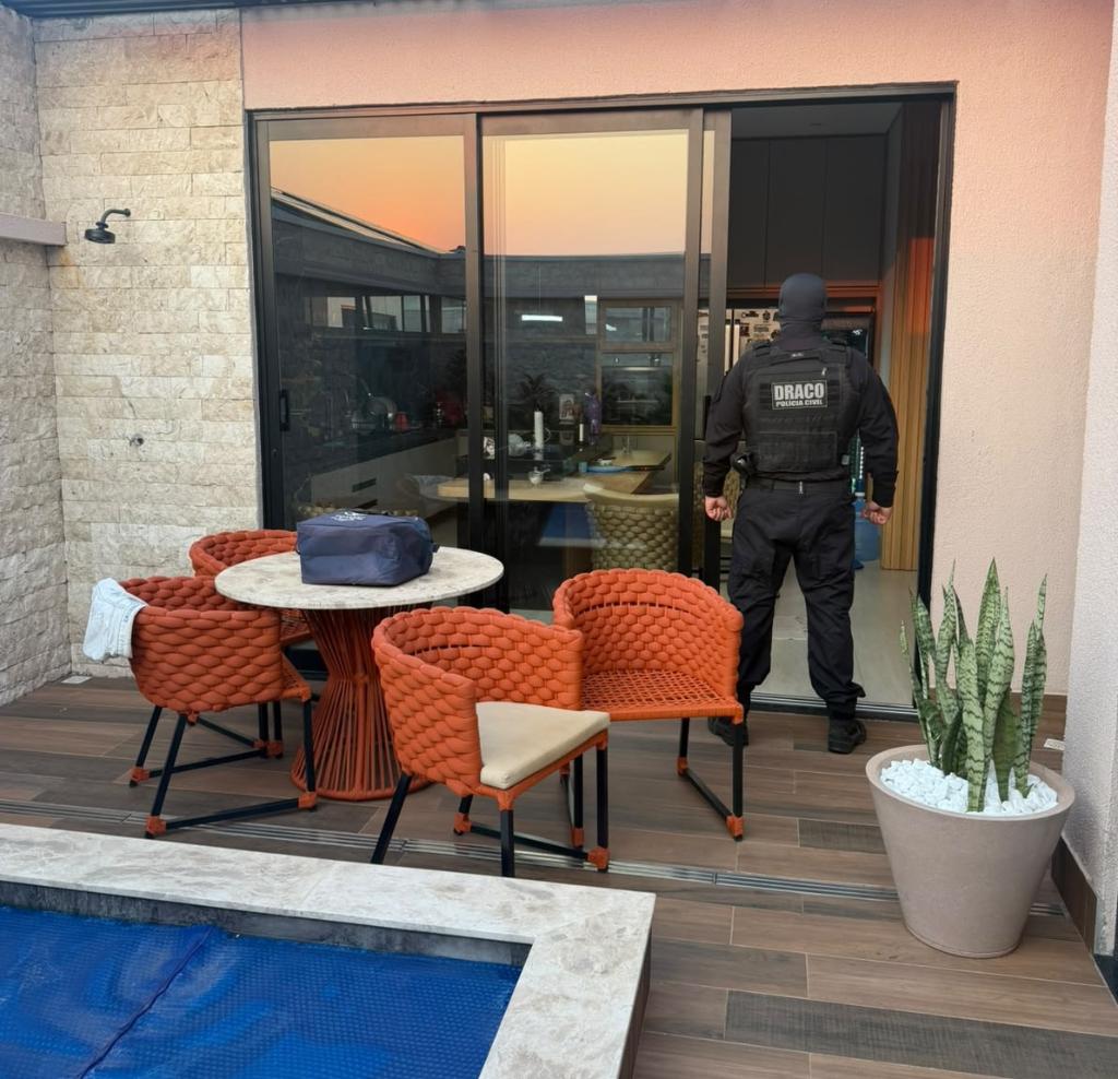  Influenciadora e marido são alvos de operação por bets ilegais e suspeita de lavagem de dinheiro