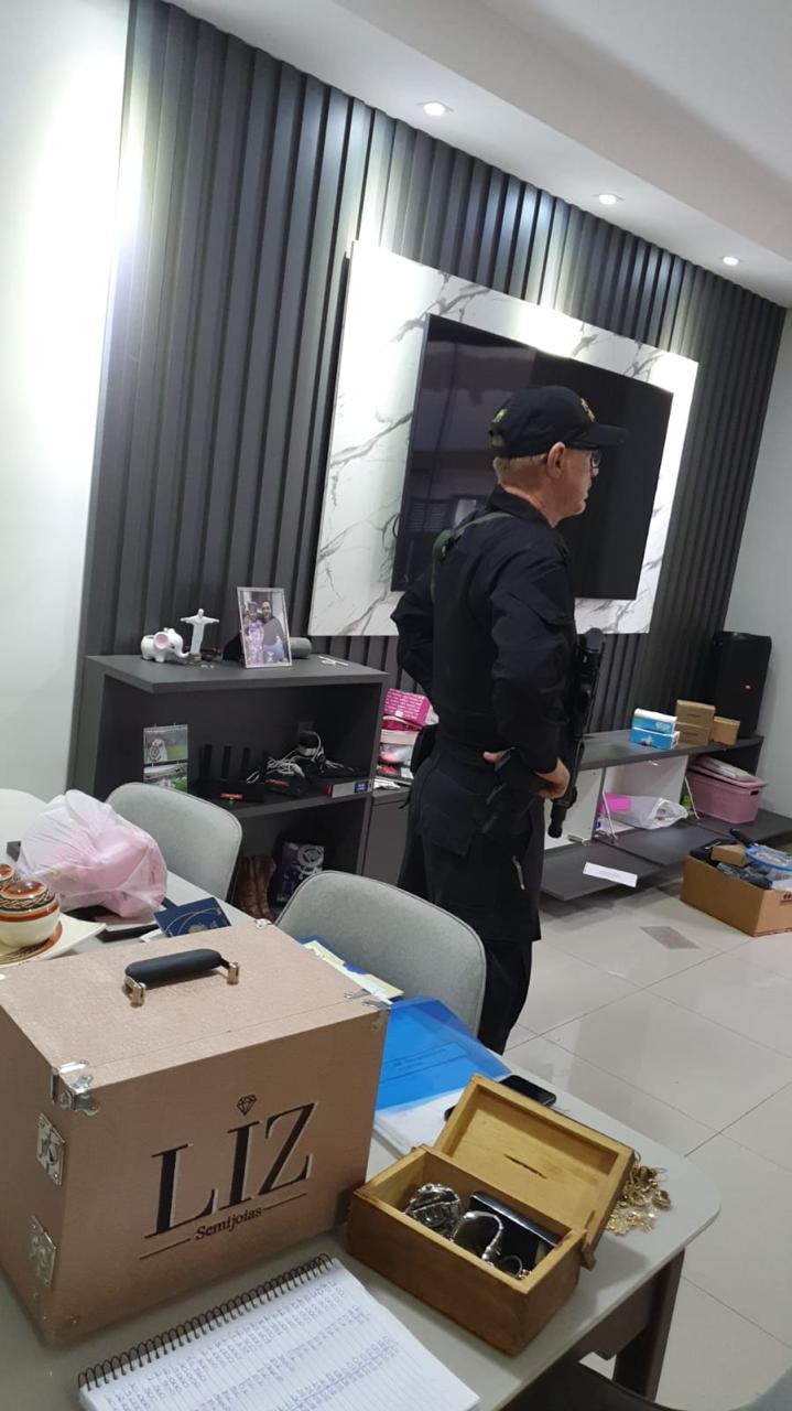 Operação foi deflagrada na manhã desta quarta-feira, 13