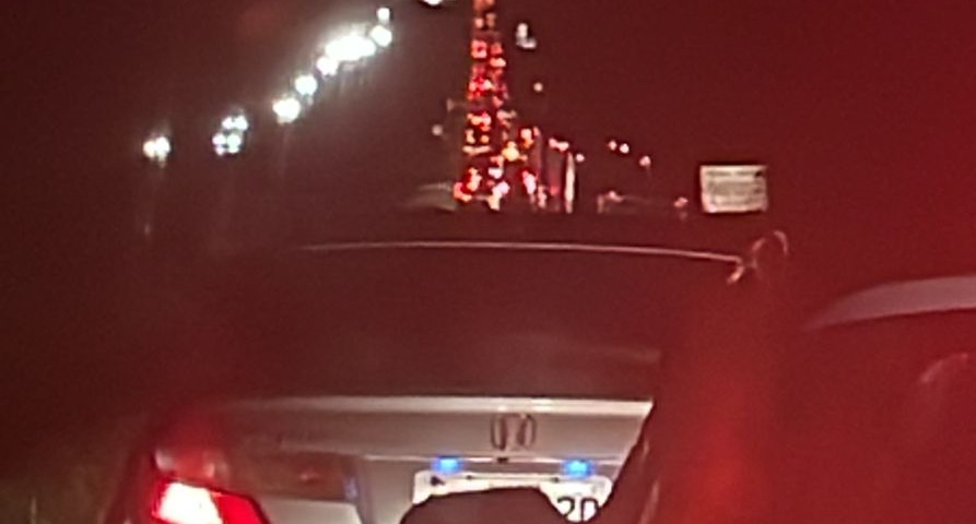 Trânsito travado na BR-324 na volta para casa