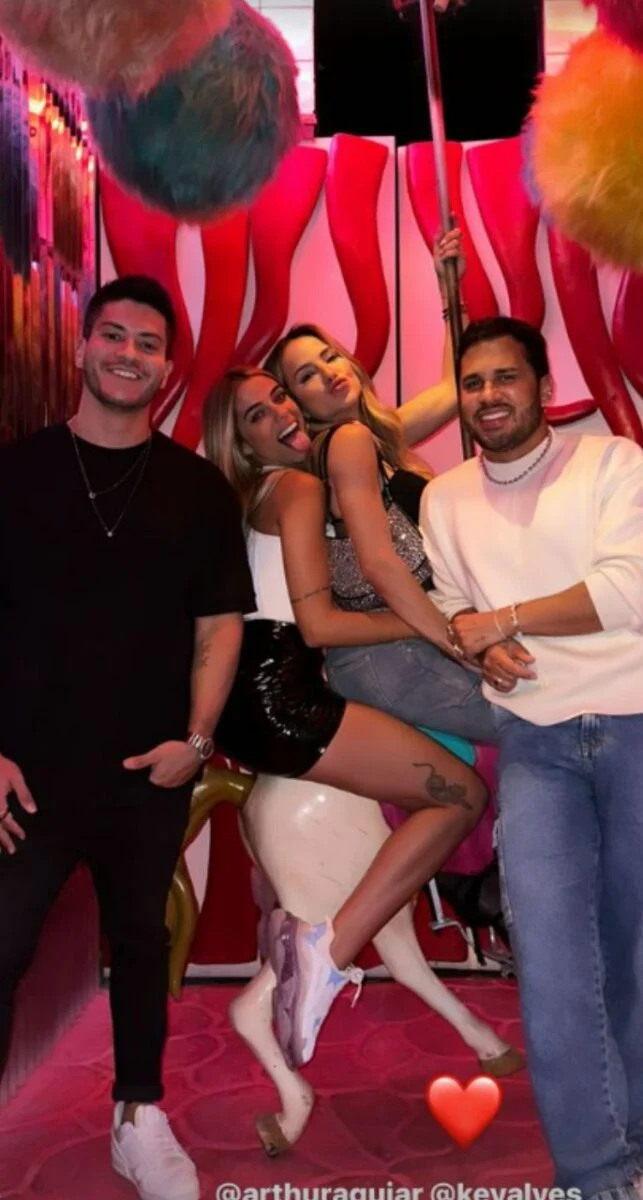 key alves e arthur aguiar