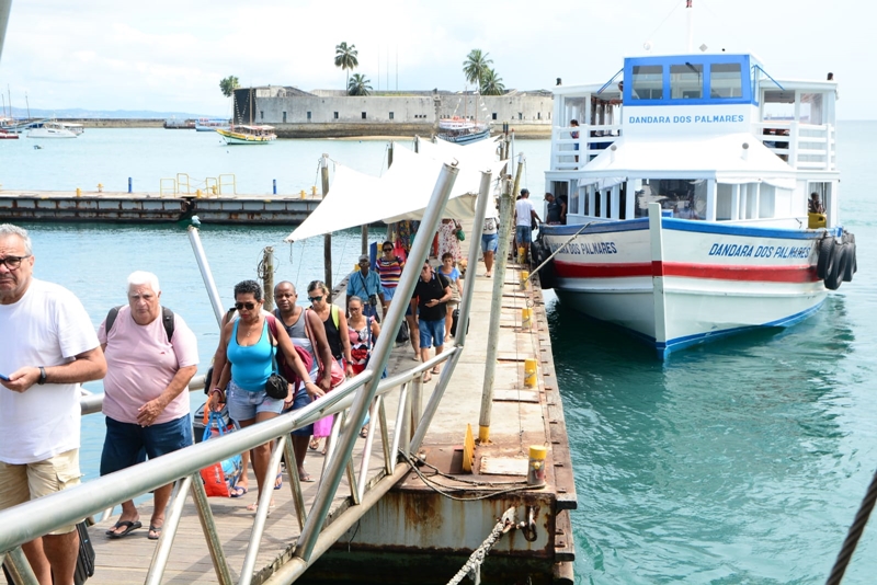 O cenário de rapidez no desembarque também foi visto no Terminal Náutico de Salvador. Foto: Joilson Cesar/BNews