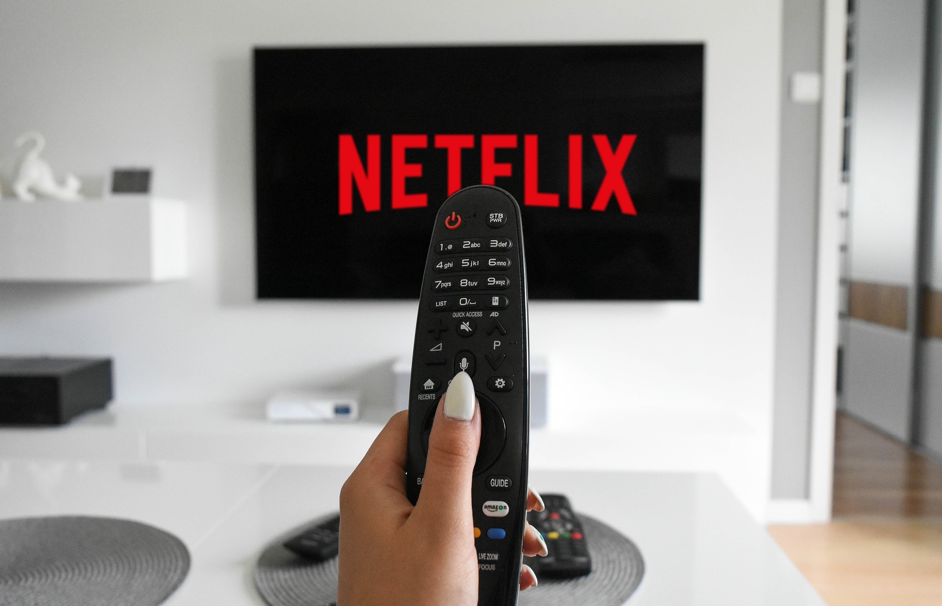 Netflix é o streaming que mais cancela produções? Estudo prova que não