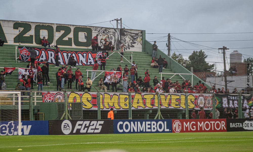 Torcida do Vitória marcou presença na Argentina