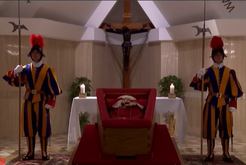 Caixão do Papa