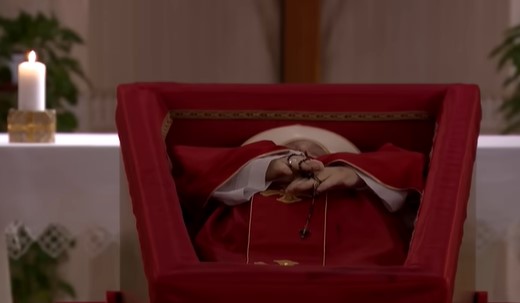 Caixão do Papa