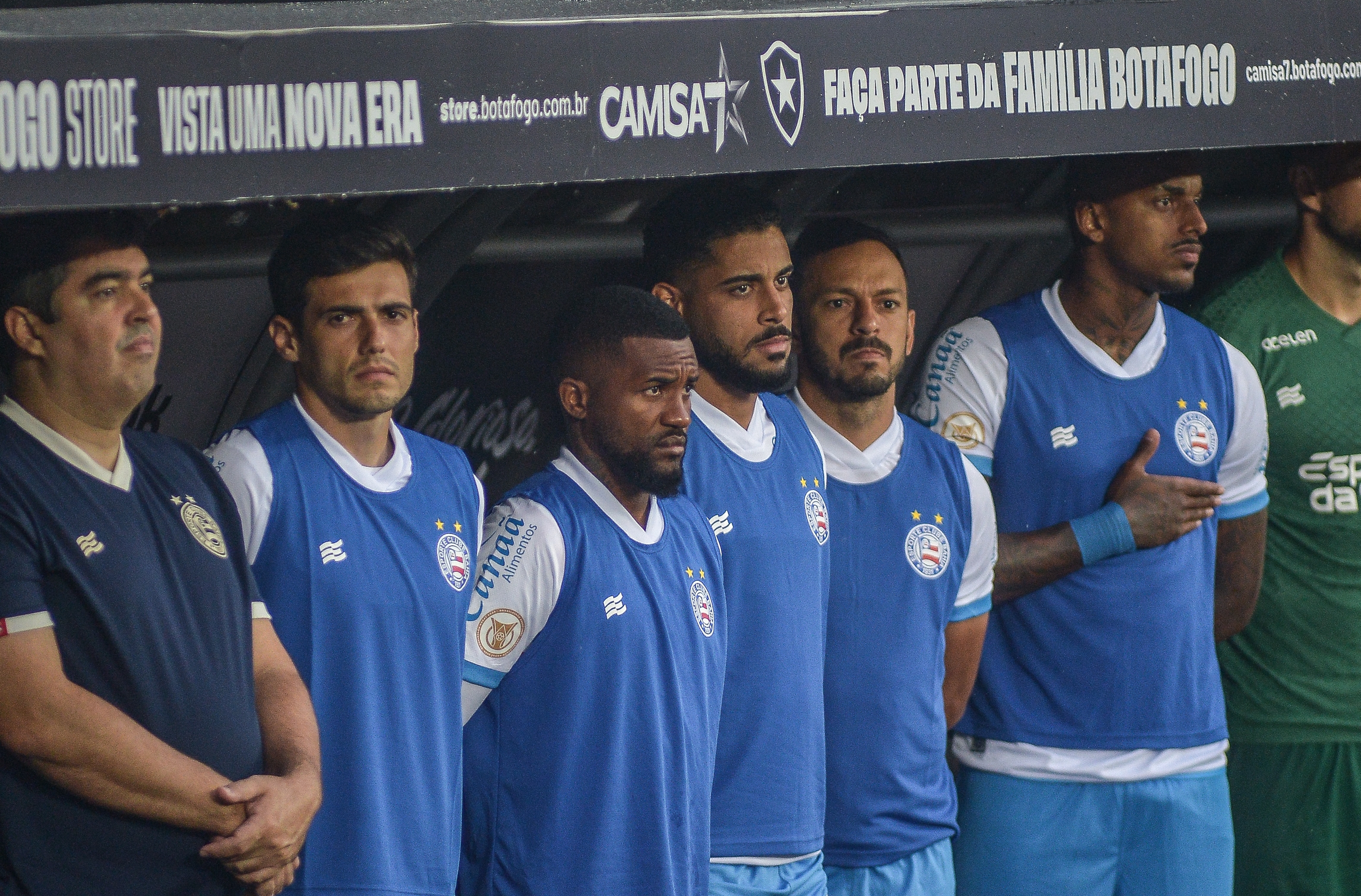 Bahia perde para o líder Botafogo e segue como "porteiro" da zona de ...