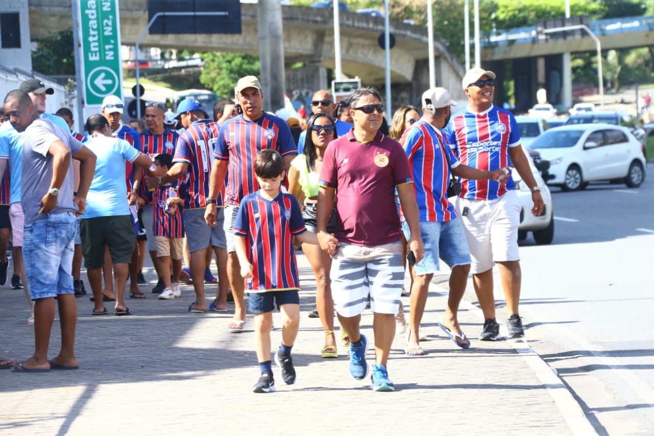 Família Tricolor chegando na Arena Fonte Nova