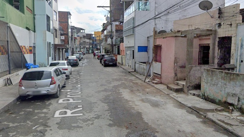 Motociclistas armados executaram vítima na madrugada desta terça-feira (27). Foto: Reprodução/Google Street View
