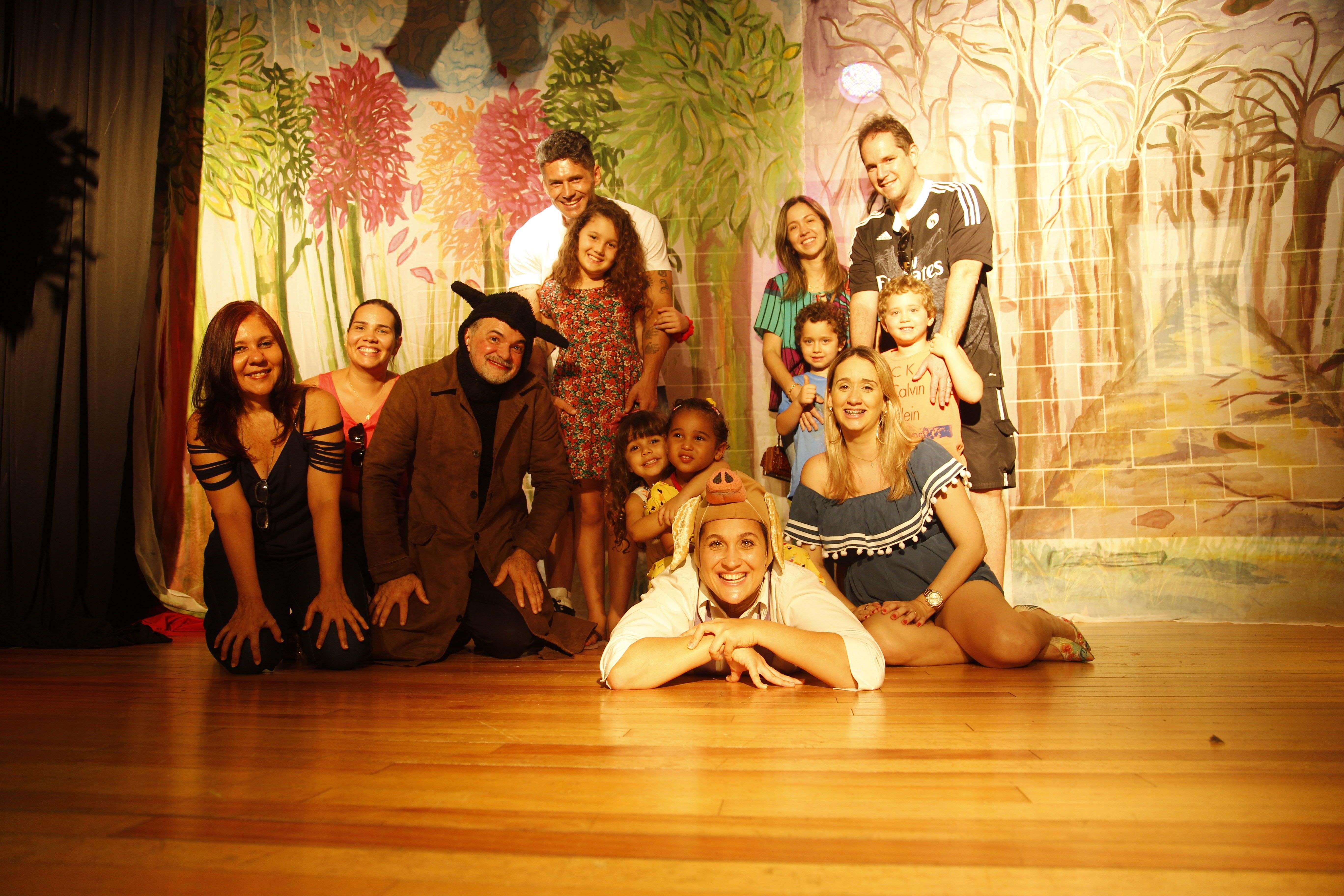 OFICINA COM AS CRIANÇAS