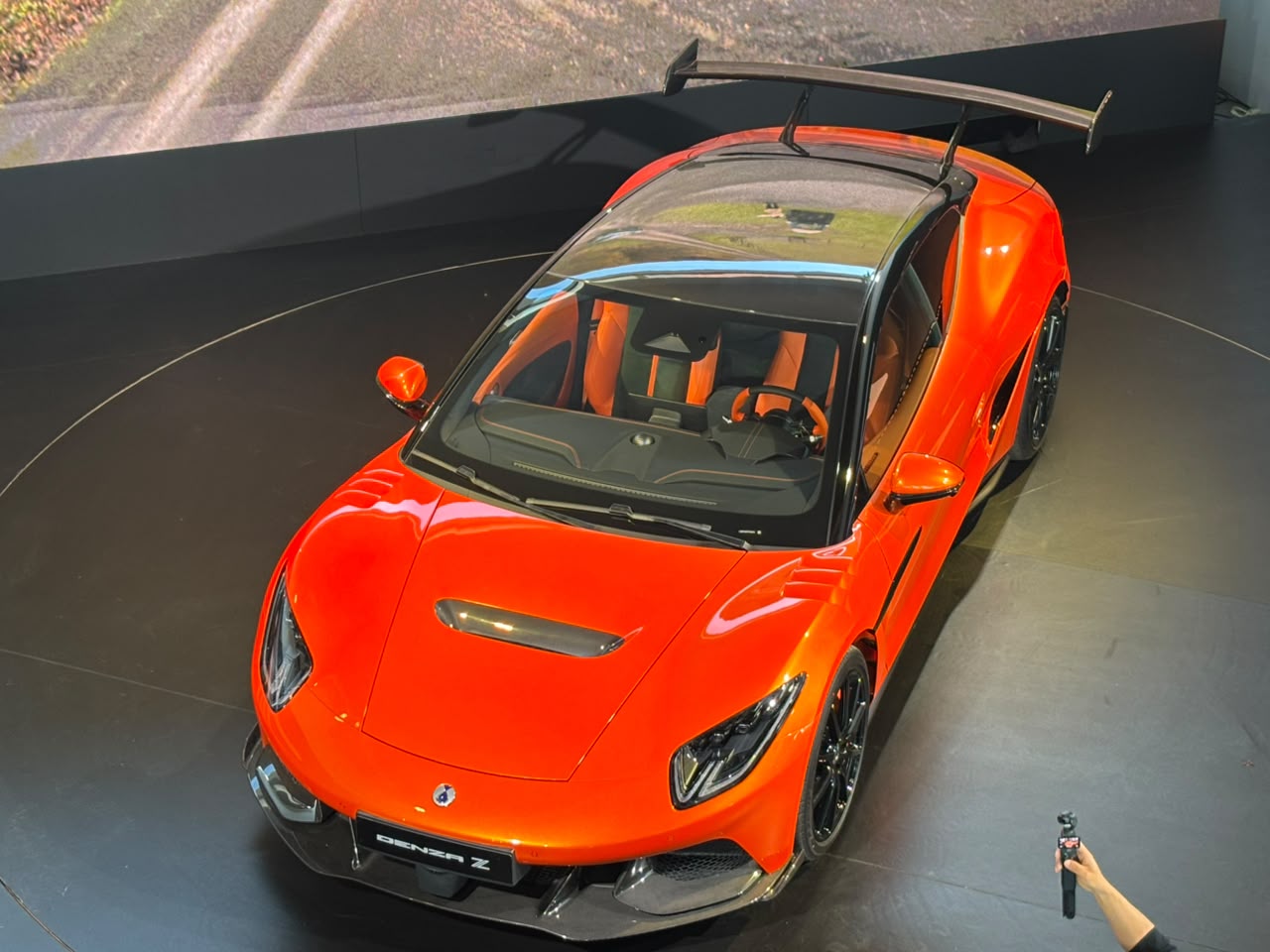 BNews na Inglaterra: Festival de Goodwood - Denza Z - BYD