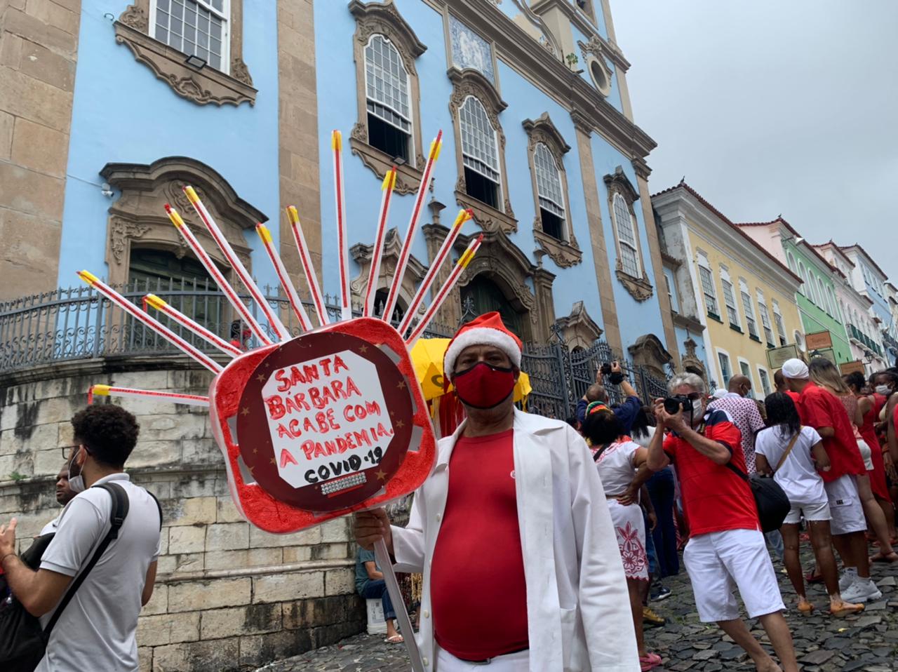 Adilson Guedes, devoto de Santa Bárbara