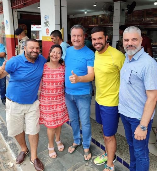 Rui Costa faz visita à cidade de Gandu