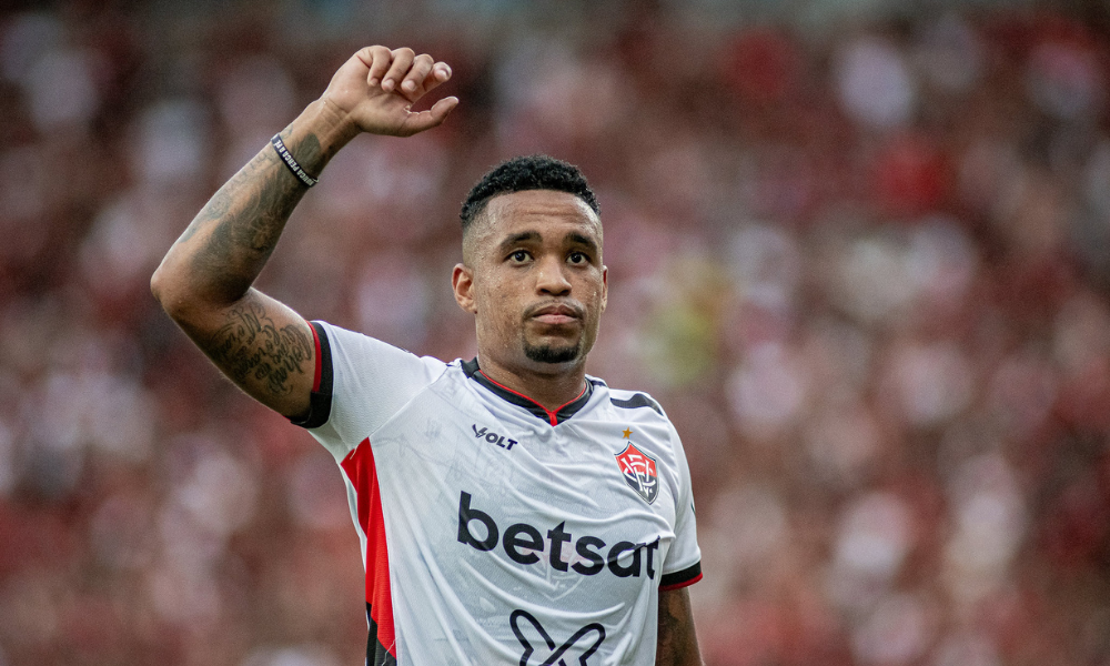 Alerrandro segue com situação indefinida para temporada 2025